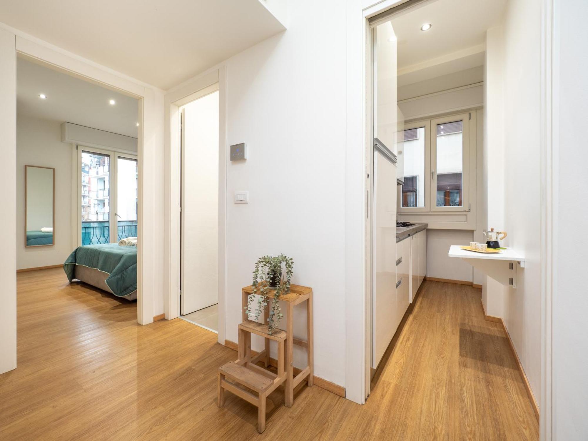Milano 5 Guests - Modern Apt With Balcony Esterno foto